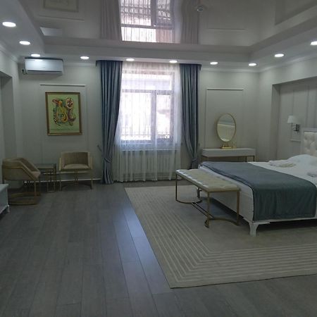 Grand Holiday Hall Παβλοντάρ Εξωτερικό φωτογραφία